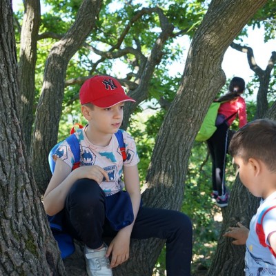 Jane Goodall nyomában a Jane Goodall tanösvényen 05.14.